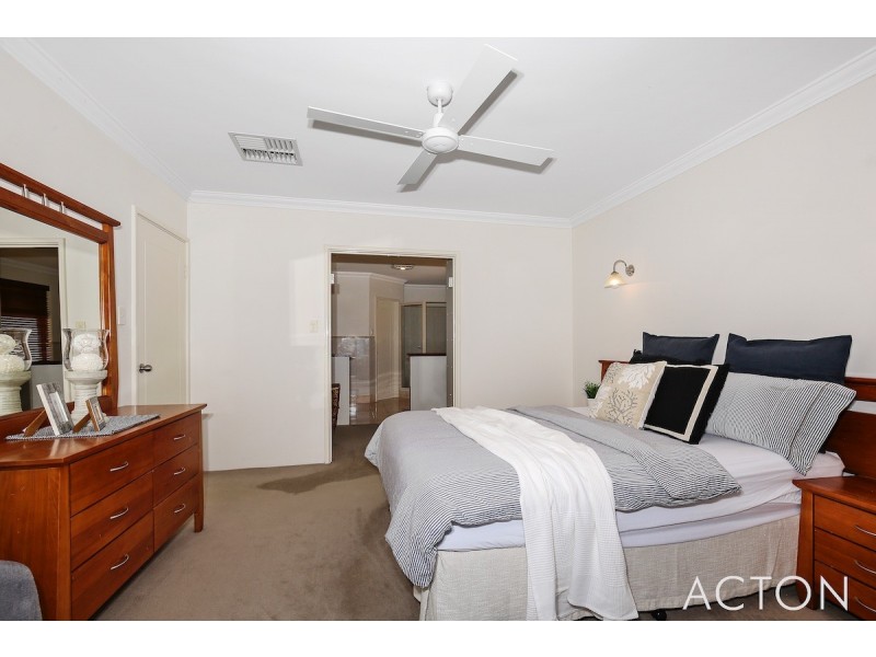 60 Hickman Road, Silver Sands WA 6210