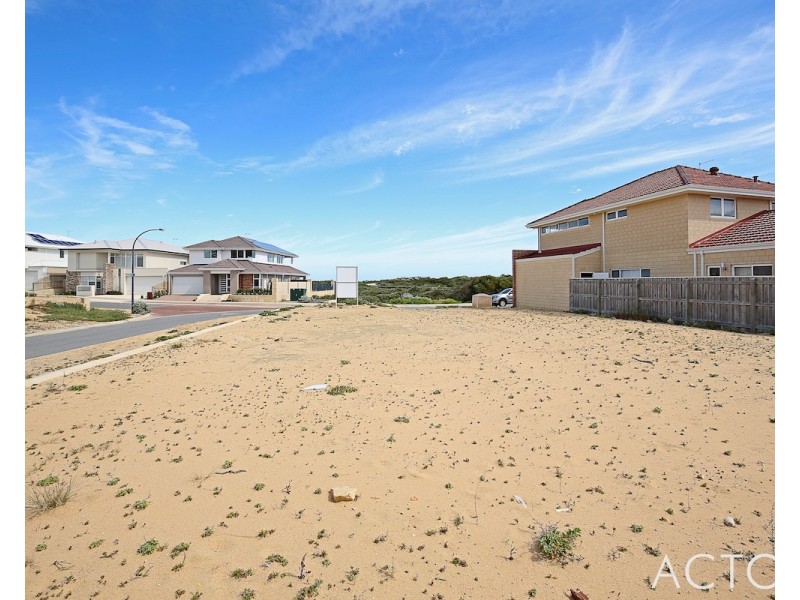 41 Torwood Edge, Halls Head WA 6210