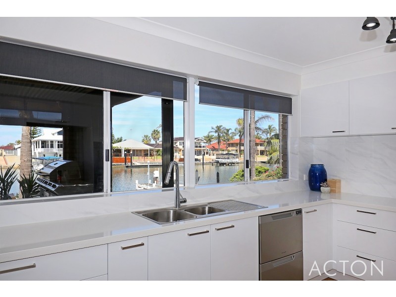 14 Ashburton Court, Dudley Park WA 6210