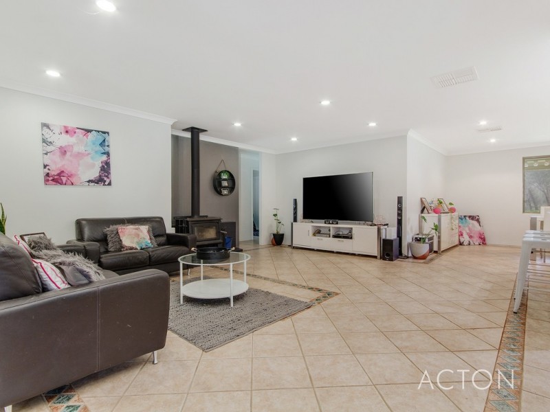 149 Wungong South Road, Darling Downs WA 6122