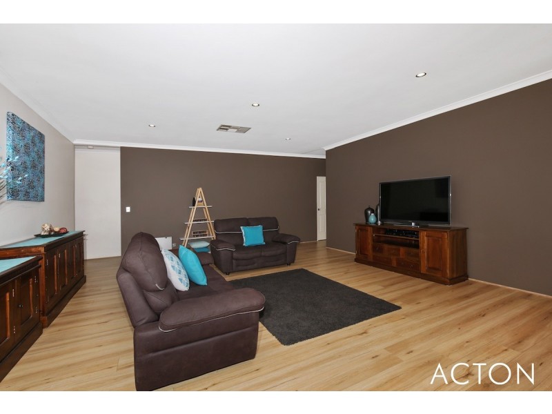 58 Quandong Parkway, Halls Head WA 6210