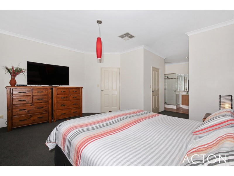 58 Quandong Parkway, Halls Head WA 6210