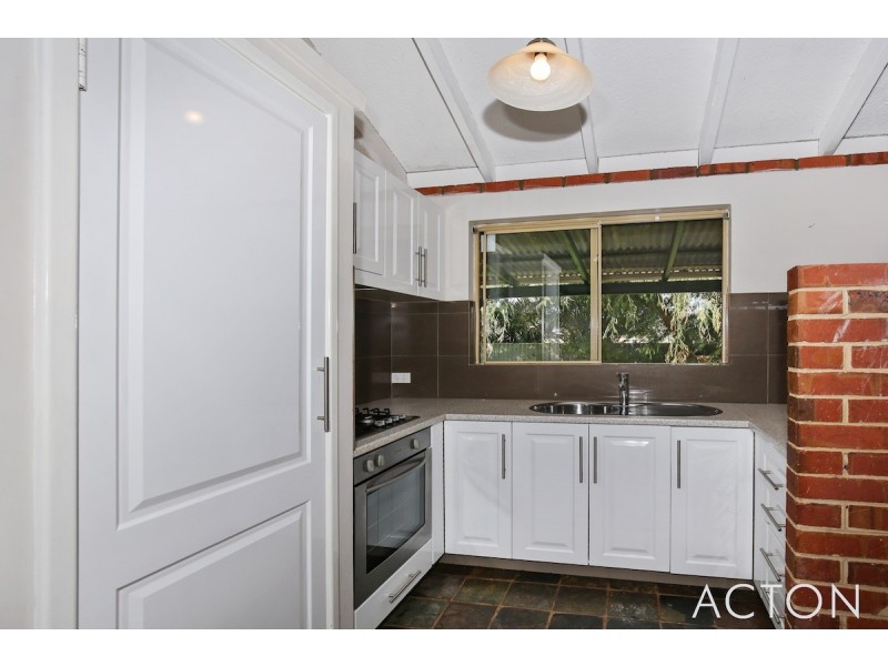 114 Hickman Road, Silver Sands WA 6210