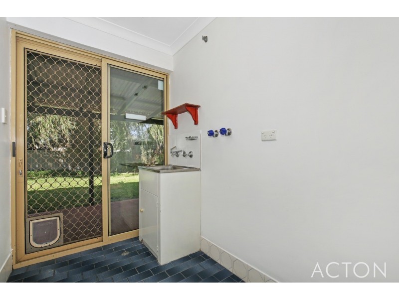 114 Hickman Road, Silver Sands WA 6210