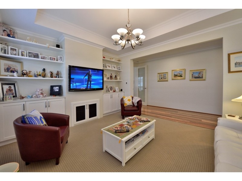 7 Azelia Approach, Madora Bay WA 6210