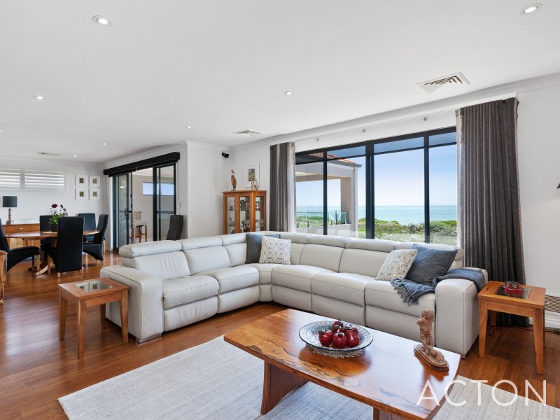 100 Boardwalk Boulevard, Halls Head WA 6210
