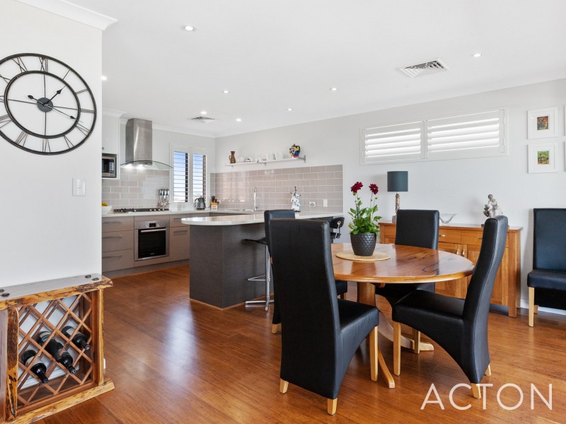 100 Boardwalk Boulevard, Halls Head WA 6210