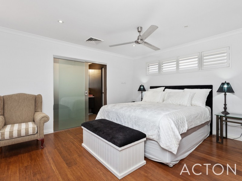 100 Boardwalk Boulevard, Halls Head WA 6210