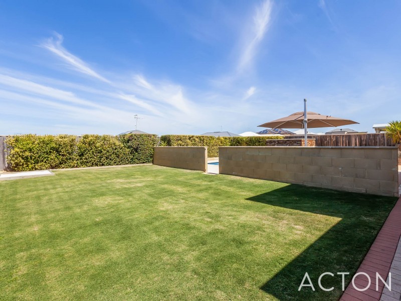 100 Boardwalk Boulevard, Halls Head WA 6210