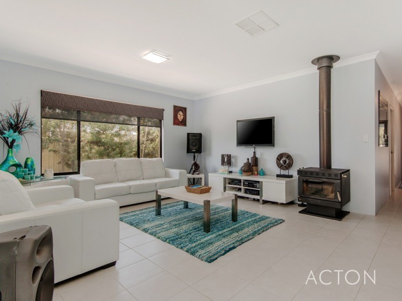 52 Coodanup Drive, Coodanup WA 6210