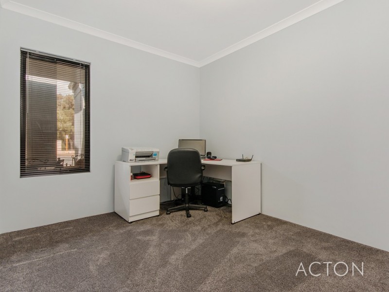 52 Coodanup Drive, Coodanup WA 6210