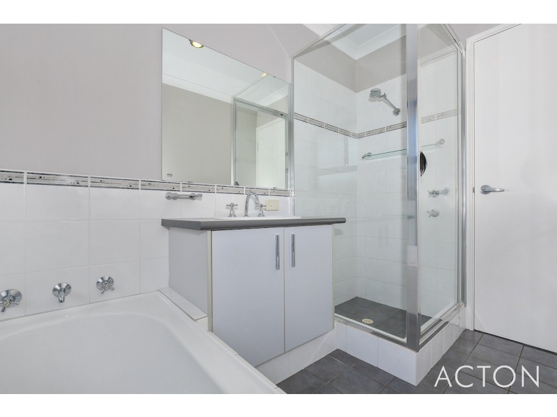 36 Jolly Rambler Boulevard, Ravenswood WA 6208