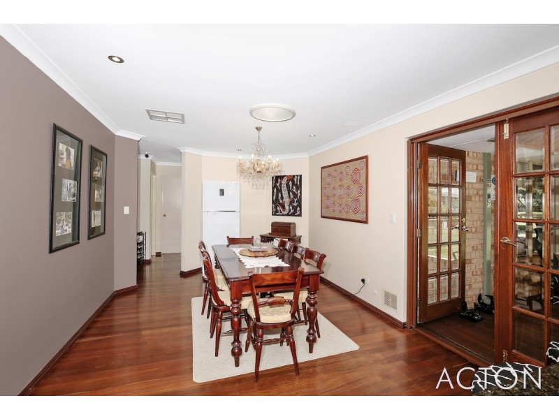 14 Victoria Circle, Greenfields WA 6210