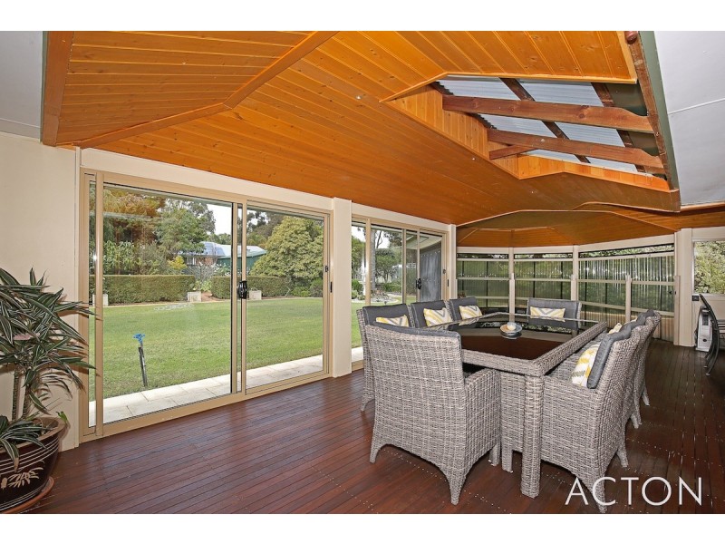 14 Victoria Circle, Greenfields WA 6210