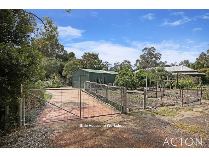 14 Victoria Circle, Greenfields WA 6210
