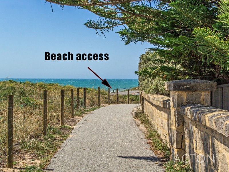 4 Coral Court, Halls Head WA 6210