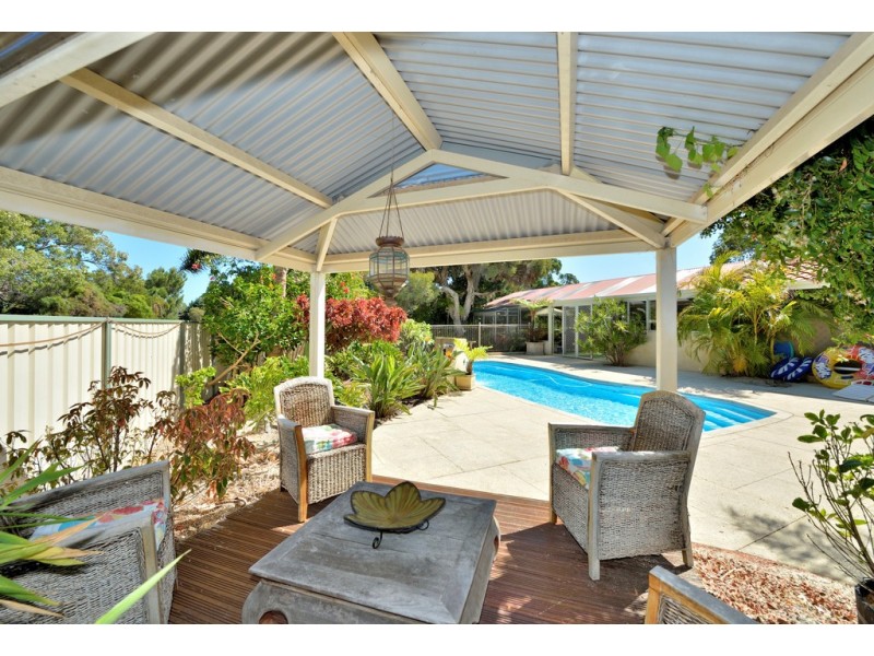 37 Silverton Crescent, Erskine WA 6210