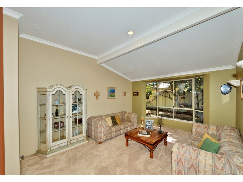 37 Silverton Crescent, Erskine WA 6210