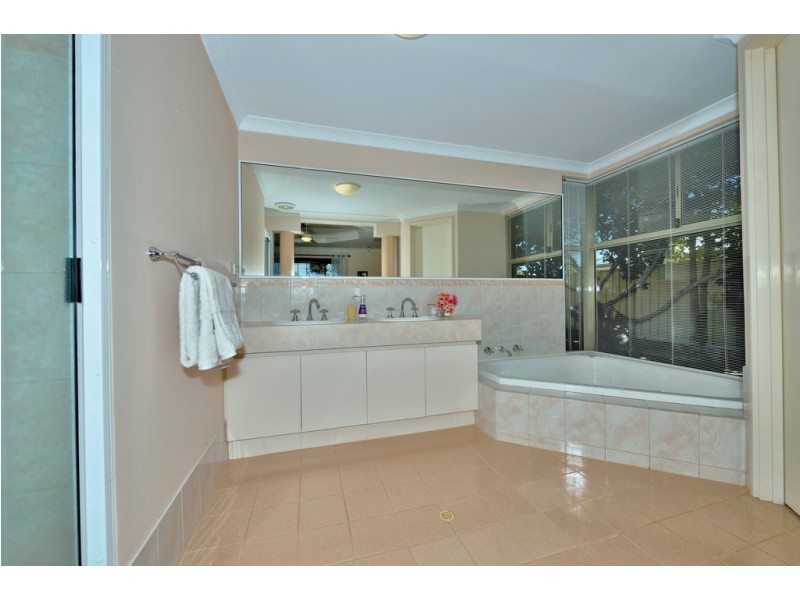 37 Silverton Crescent, Erskine WA 6210