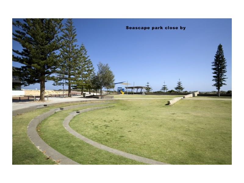 10 Binda Way, Halls Head WA 6210
