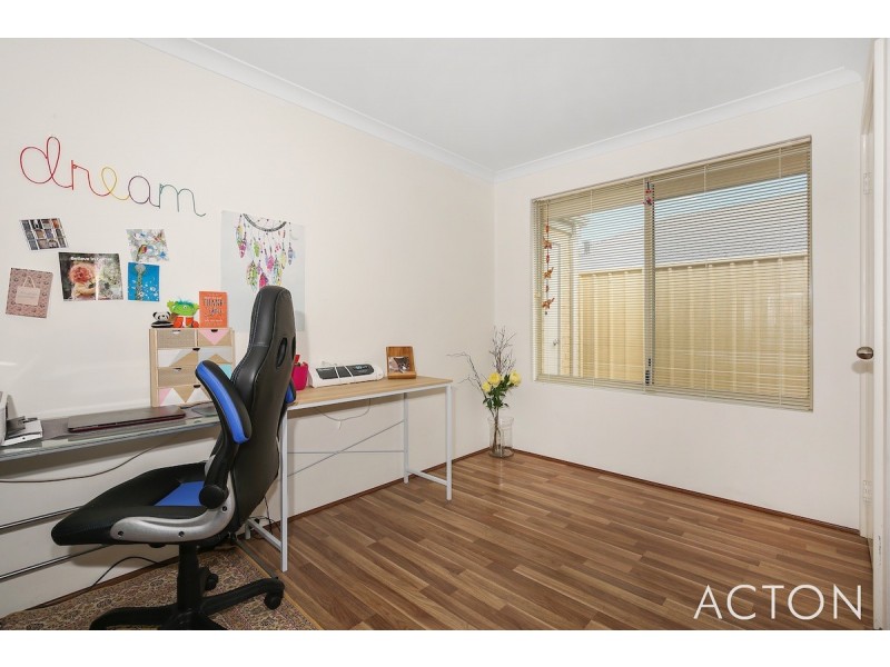 34 Cawana Parkway, Lakelands WA 6180