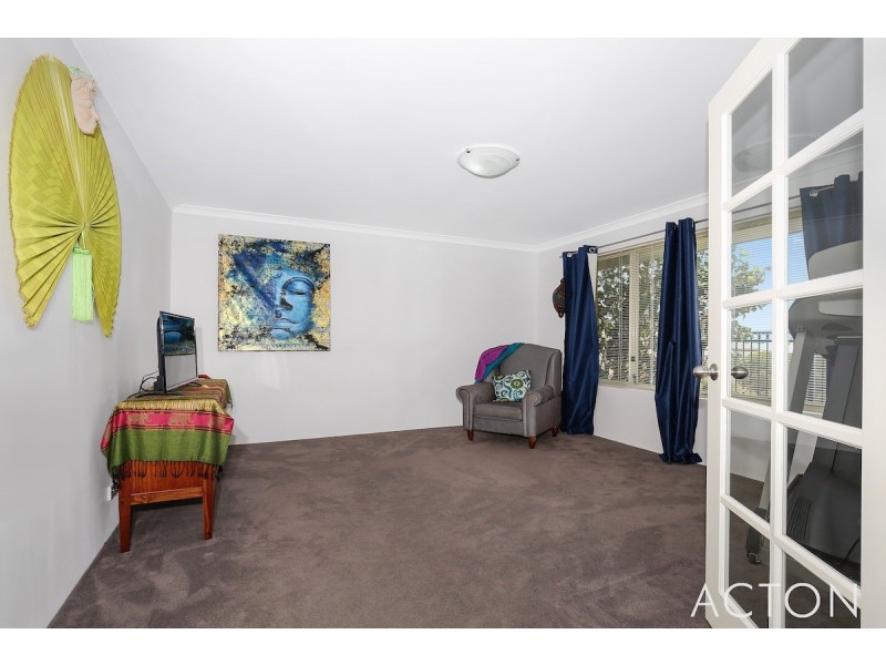 34 Cawana Parkway, Lakelands WA 6180