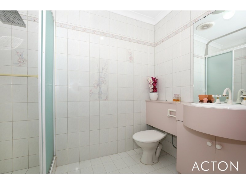 78 Waterside Drive, Dudley Park WA 6210