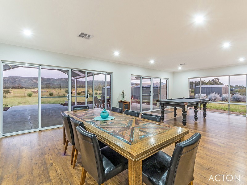 96 Rangeview Loop, Serpentine WA 6125