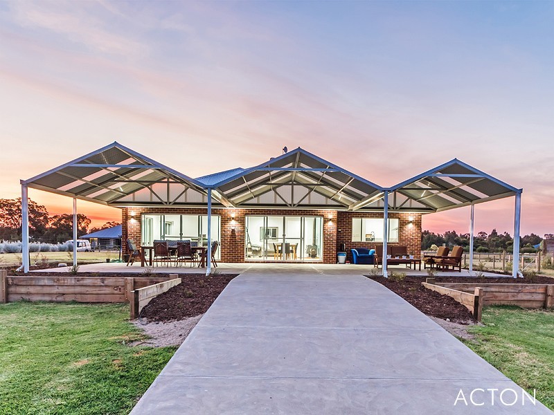 96 Rangeview Loop, Serpentine WA 6125