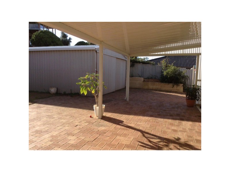 10 DALRYMPLE STREET, Halls Head WA 6210