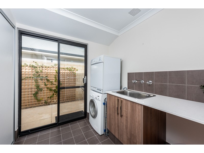 7 Lakeway Retreat, Dawesville WA 6211