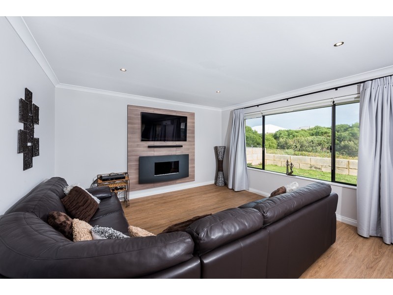 7 Lakeway Retreat, Dawesville WA 6211