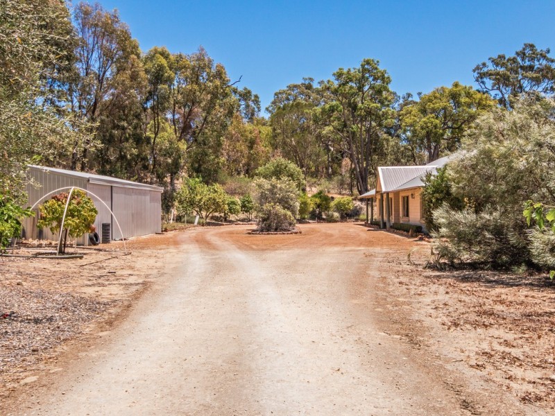 61 Mulga Drive, Parklands WA 6180