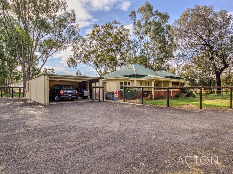 239 Masters Rd, Darling Downs WA 6122