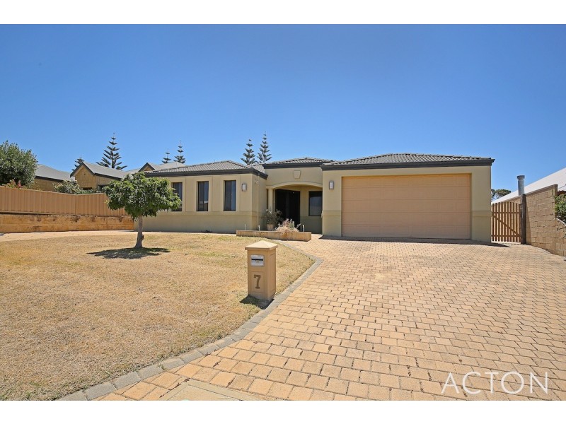 7 Greenshank Mews, Wannanup WA 6210
