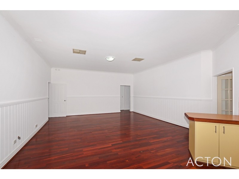 7 Greenshank Mews, Wannanup WA 6210