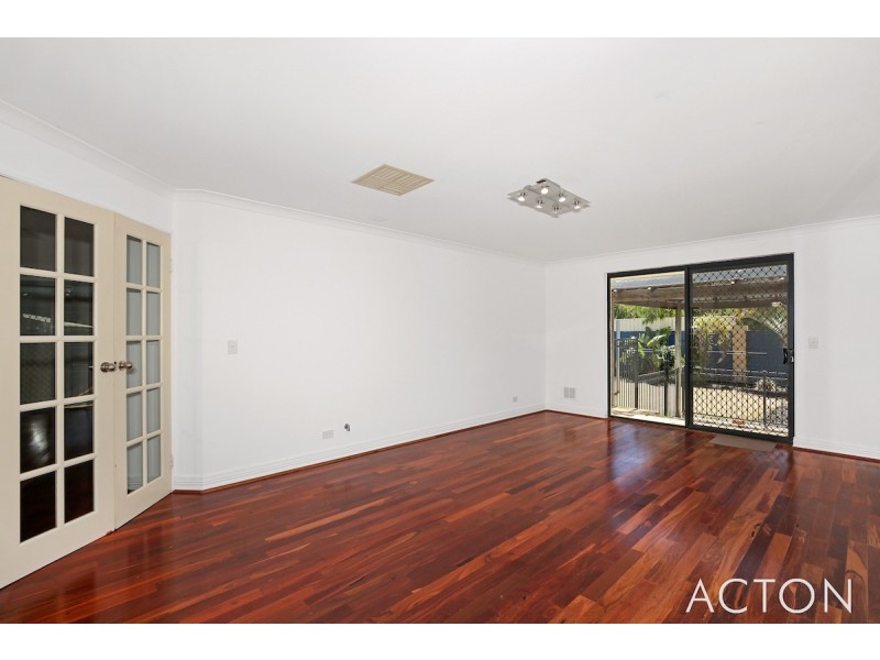 7 Greenshank Mews, Wannanup WA 6210