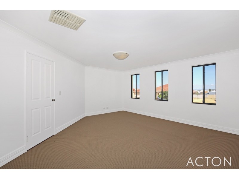 7 Greenshank Mews, Wannanup WA 6210