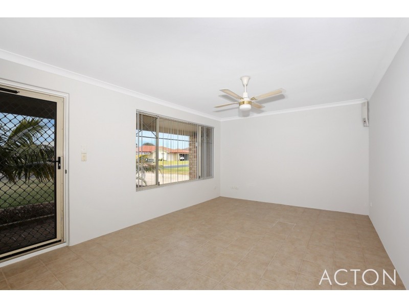 17 St Andrews Loop, Cooloongup WA 6168