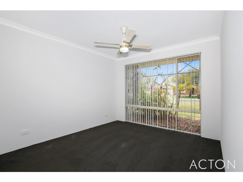 17 St Andrews Loop, Cooloongup WA 6168