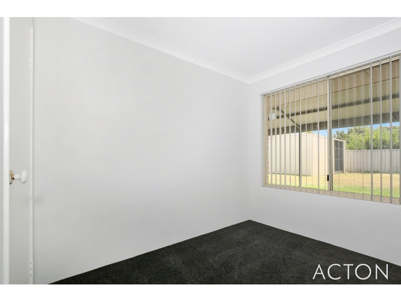 17 St Andrews Loop, Cooloongup WA 6168