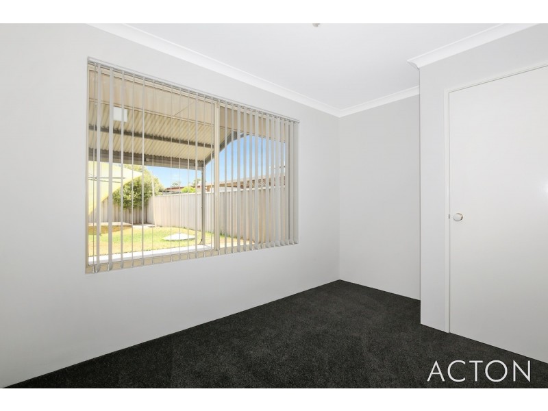 17 St Andrews Loop, Cooloongup WA 6168