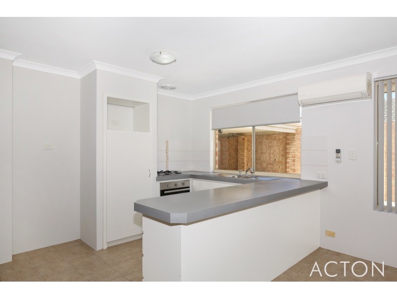 17 St Andrews Loop, Cooloongup WA 6168