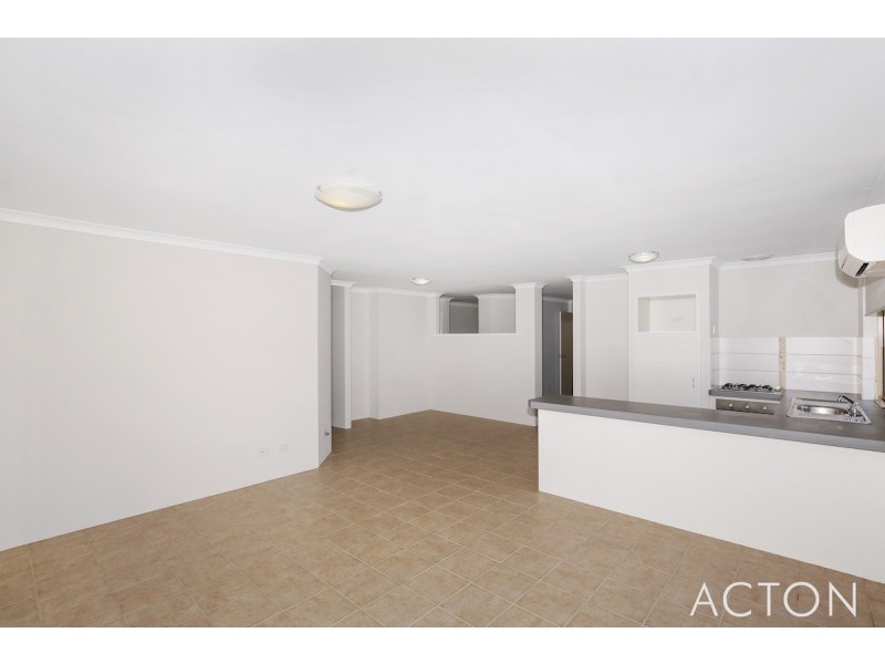 17 St Andrews Loop, Cooloongup WA 6168