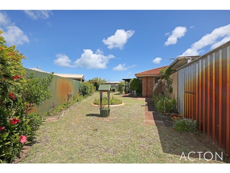 5 Curlew Street, Dudley Park WA 6210