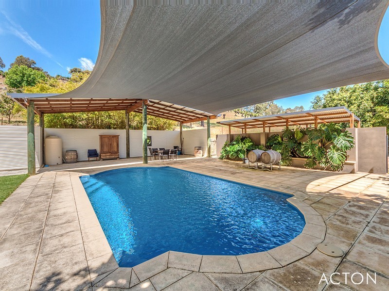 76 Mckay Drive, Serpentine WA 6125