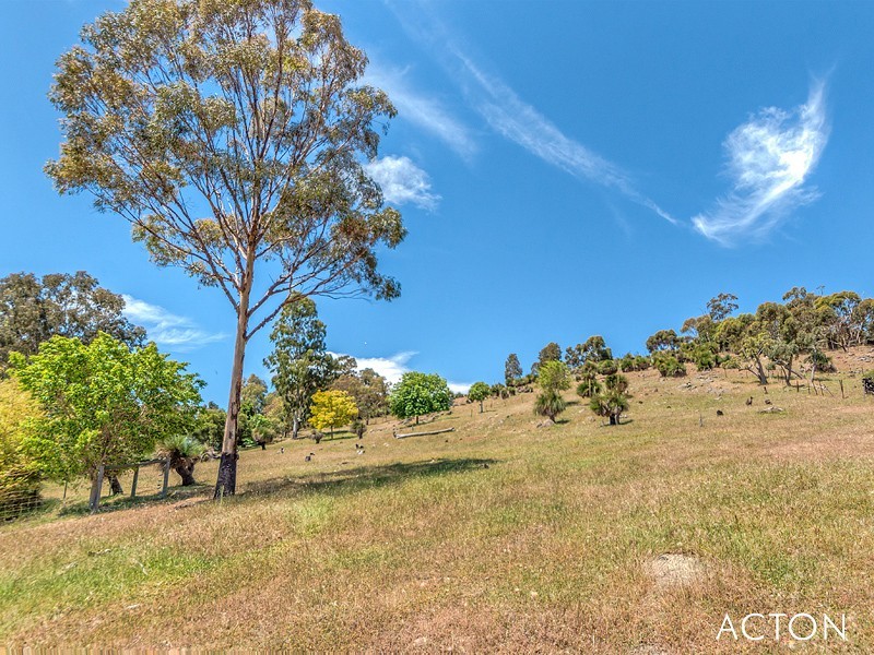 76 Mckay Drive, Serpentine WA 6125