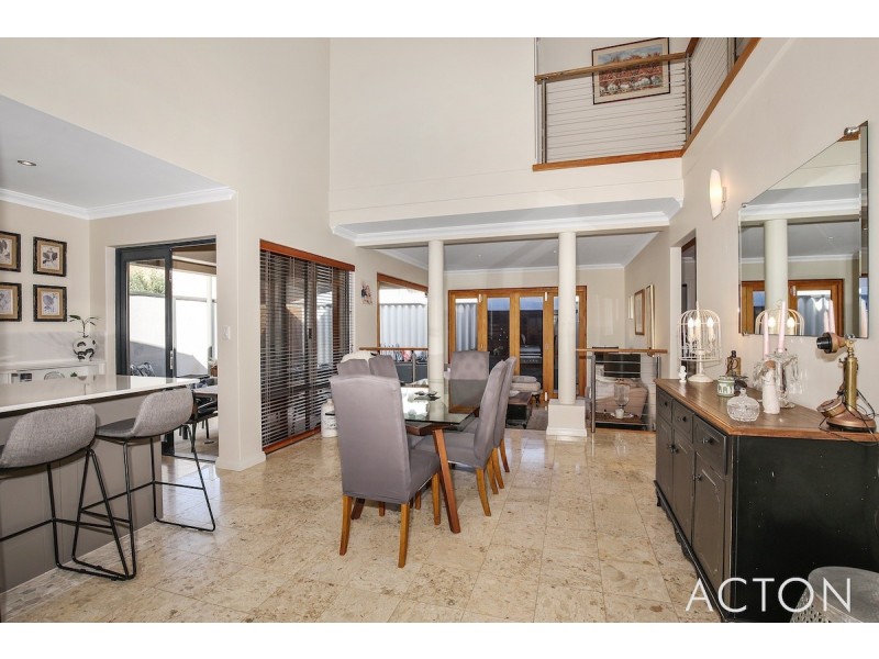 5A Pinnace Court, Halls Head WA 6210