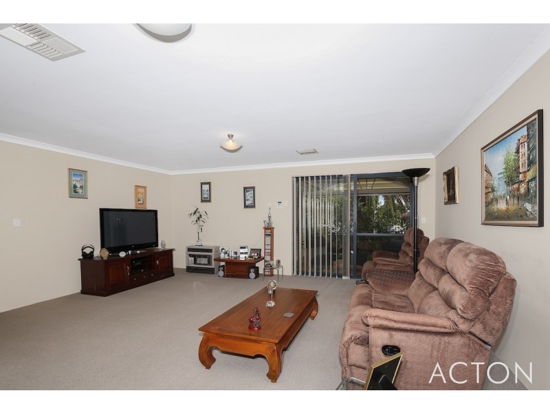 19/27 Meadow Springs Drive, Meadow Springs WA 6210