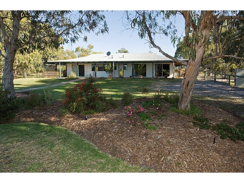 354 Jarrah Road, Hopeland WA 6125
